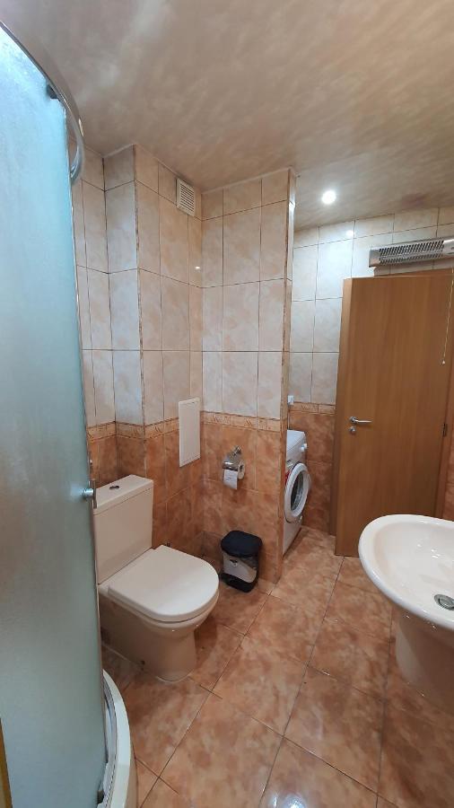 Minimalistic 1Br Flat With A Parking Spot Apartment Varna Luaran gambar